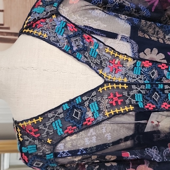 Nwt Johnny Was Mesh dress size M - Picture 7 of 9